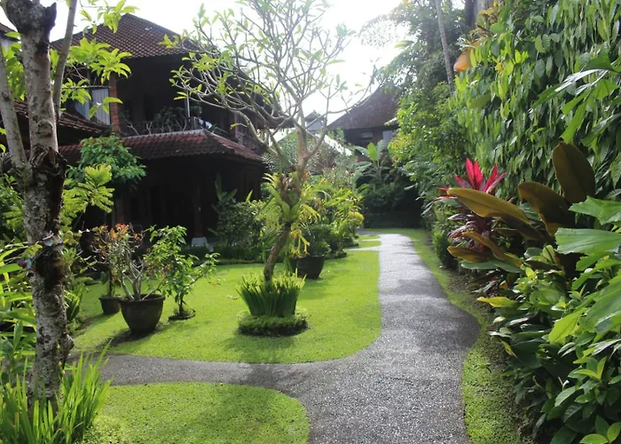 Sri Aksata Ubud Resort